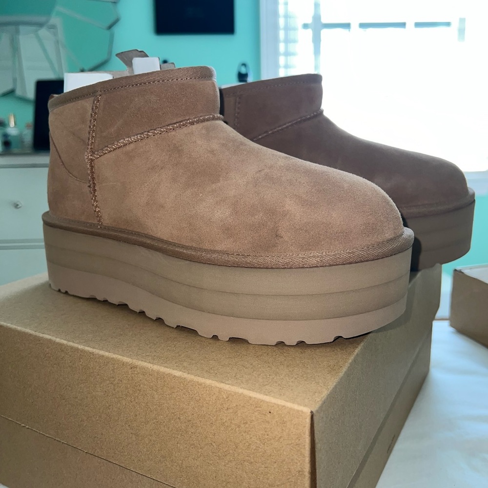 Ultra mini platform Uggs - Picture 2 of 9